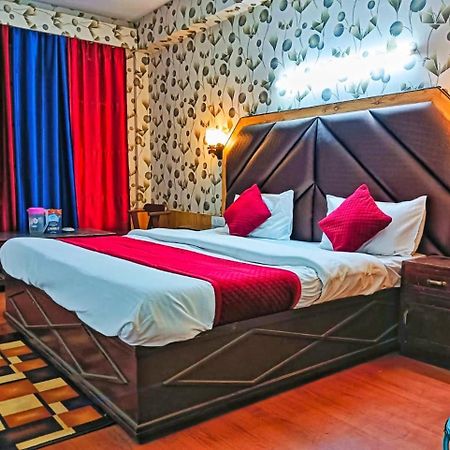 Hotel Gilbert Mountain View Manāli Kültér fotó
